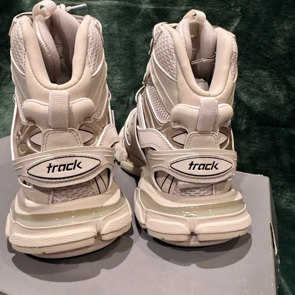 Balenciaga Track Hike Women's BEIGE - Picture 3 of 6